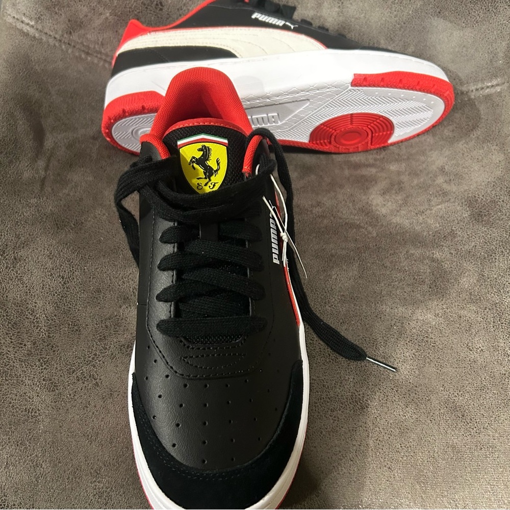 Puma Men's Black and White Ferrari Scuderia Sneakers with Red Accents - Picture 2 of 6